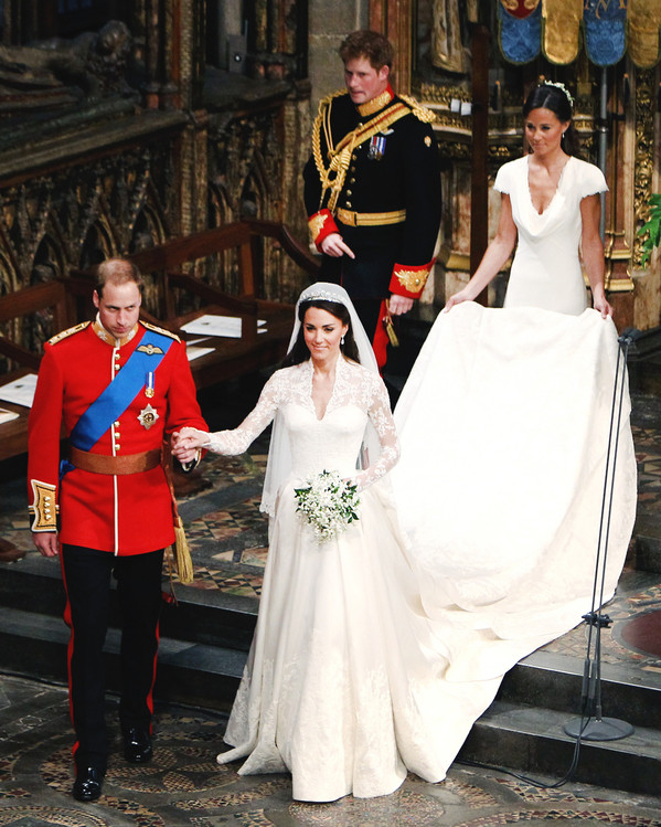 Kate Middleton, Pippa Middleton Kate Middleton, Pippa Middleton